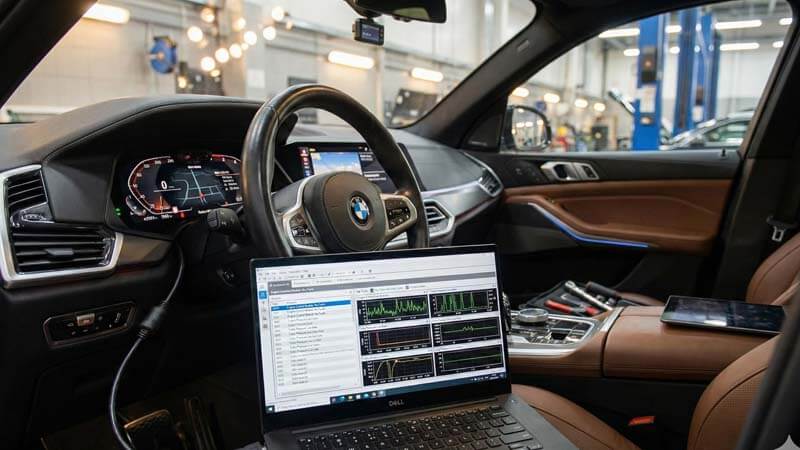 Чтение ошибок электронных блоков BMW через диагностический разъем